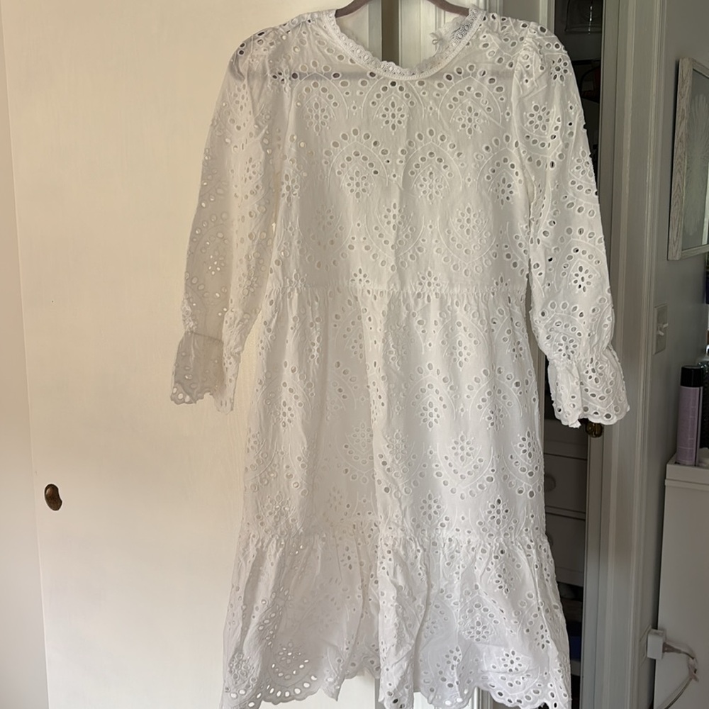 Banana Republic White Eyelet Tiered Dress - Picture 3 of 6